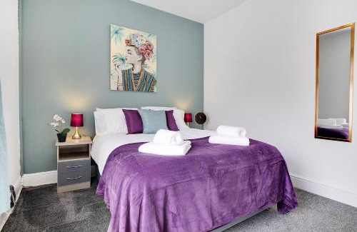 Darlington Casa | Stylish 3-Bedroom Oasis in Darlington, Sleeps 5