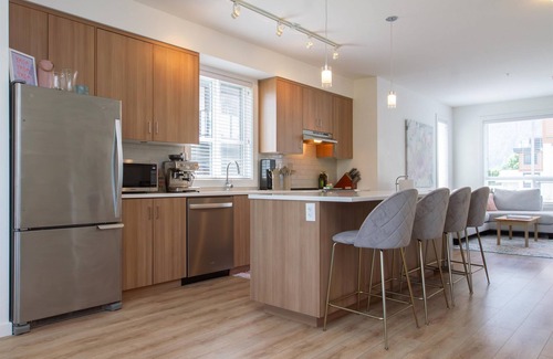 Squamish Casa | Stylish 3 bedroom townhome with rooftop patio