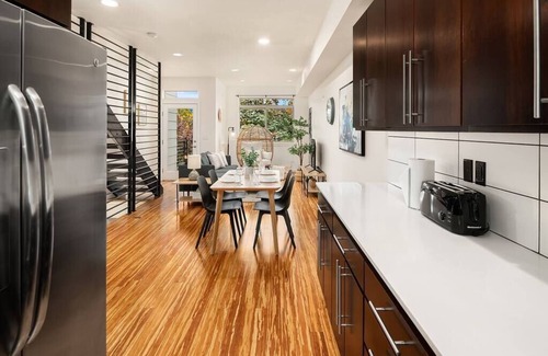 Minor Casa | Stylish 3 BR Capitol Hill Home With 96 Walk Score!