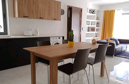 Zurrieq Apartamento | Stylish 3bed Penthouse Close to the Blue Grotto