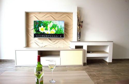 Gzira Apartamento | Stylish 3bedroom Apartment Gzira By Homely