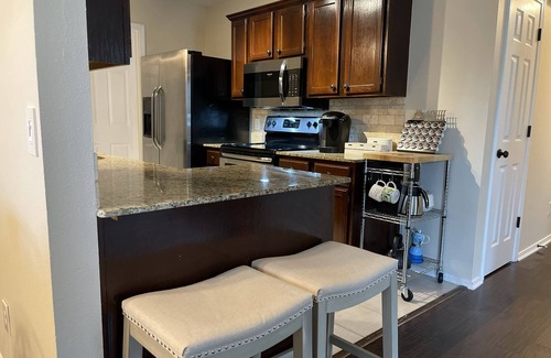 Bentonville Casa | Stylish 3BR/2BA home near trails & downtown