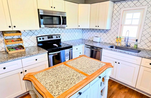 Benson Casa | Stylish 3BR Home in Omaha, Comfort Awaits You!