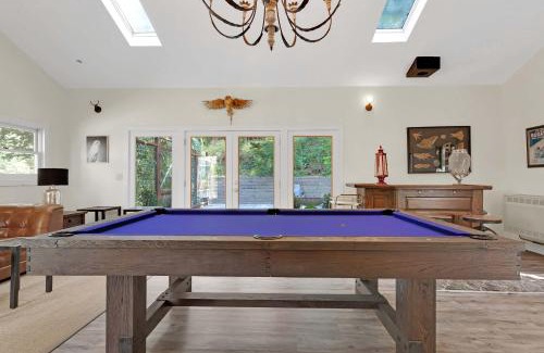 Occidental Casa | Stylish 3BR Retreat Close to Coast & Wineries