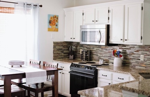 Dadeville Casa | Modern 3BR Retreat on Lake Martin