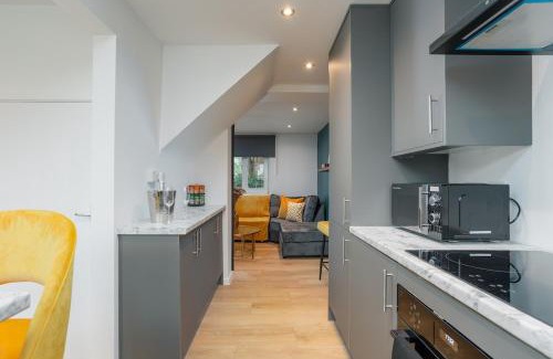 Southampton City Centre Casa | Stylish 4 bed, 4 En-suite in City Centre, Parking