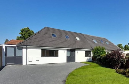Nottingham Casa | Stylish 4 Bed, newly renovated home in Nottingham