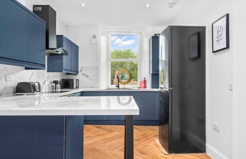 Galashiels Apartamento | Stylish 4 Bed-Town Centre