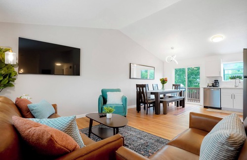 North Central Westminster Casa | Stylish 4BR Retreat - Hot Tub, Game Room & Modern Comforts