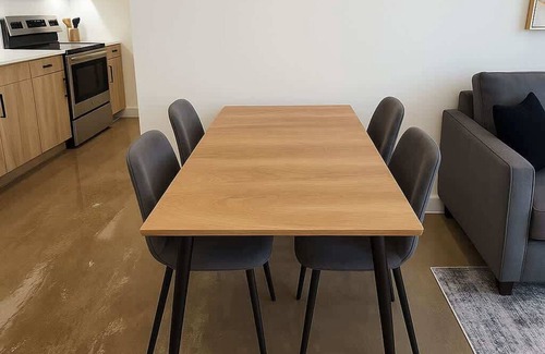 Near South Side Apartamento | Stylish 4BR South Loop Home!