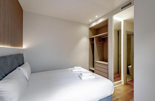 Gaztambide Apartamento | Stylish 5BR Flat with terrace