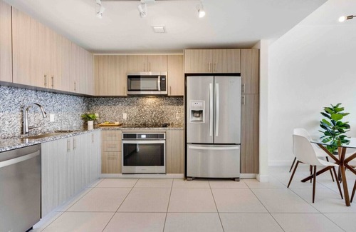 Doral Apartamento | Stylish and Modern 1BR | Resort-Style Amenities