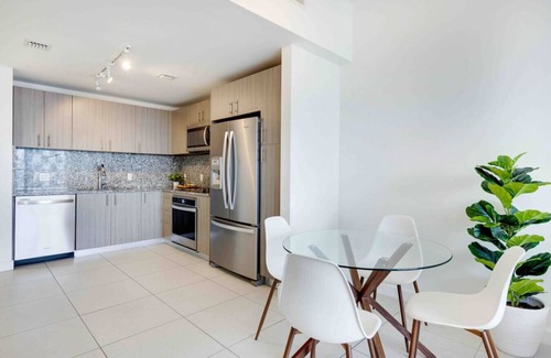 Doral Apartamento | Stylish and Modern 1BR | Resort-Style Amenities
