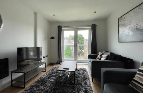 Handsworth Apartamento | Stylish and Modern 2BR Apartment with Parking