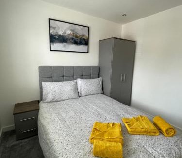 Handsworth Apartamento | Stylish and Modern 2BR Apartment with Parking