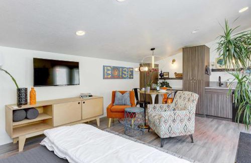 Quail Ridge Apartamento | Stylish and Modern Boise Studio with Foothills Views!