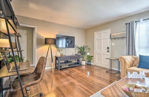 Magnolia Park Casa | Stylish and Modern Burbank Gem with Private Yard!