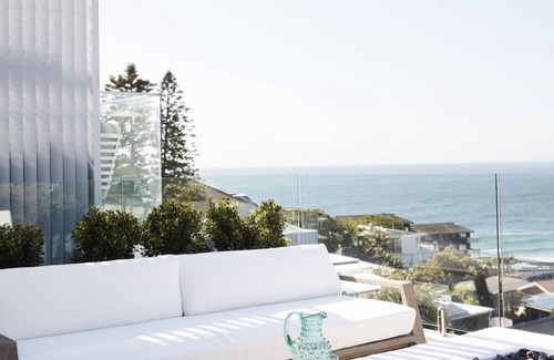 Tamarama Casa | Stylish and Peaceful Luxury Accommodation 5 Minutes From Tamarama Beach