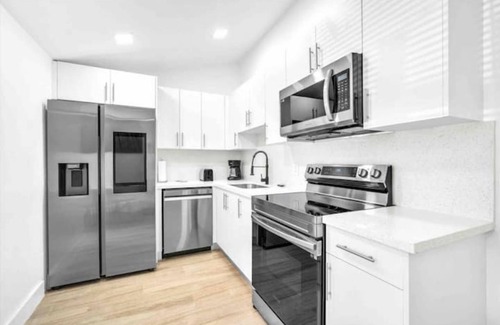 Miami Shores Casa | Stylish and Remodeled 3BR House