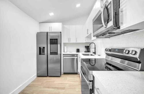 Miami Shores Casa | Stylish and Remodeled 3BR House