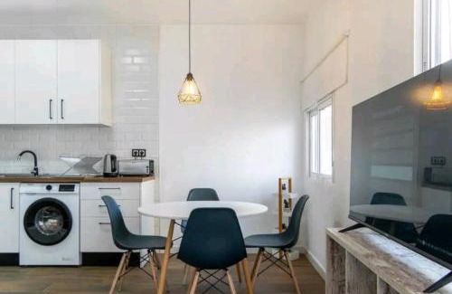 L'Albufereta Apartamento | Stylish and Spacious Studio -4 minutes walk to Beach