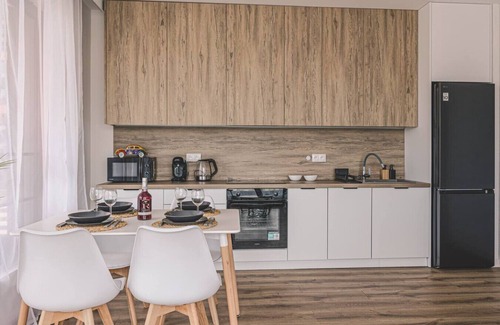 Mlyniska Apartamento | Stylish Apartment by Gdańsk Shipyard