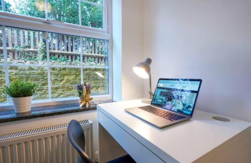 Northampton Apartamento | Stylish Apartment - Central Location - Free Parking, Self-Check-In, Fast Wifi and Smart TV by Yoko Property