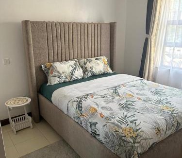 Nairobi West Apartamento | Stylish Apartment Ideal for long Stays
