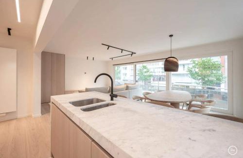 Knokke Apartamento | Stylish apartment in Knokke - Balcony city view