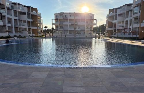 Cabo Negro Apartamento | Stylish Apartment in Cabo - Pool View & Strandnähe