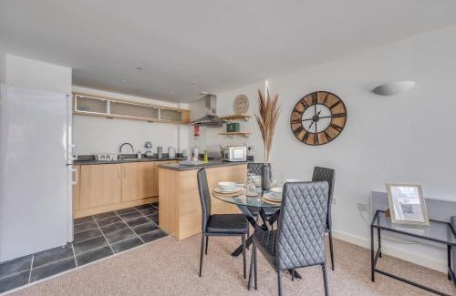 Northampton Apartamento | Stylish Apartment in Northampton Town Centre by Yoko Property