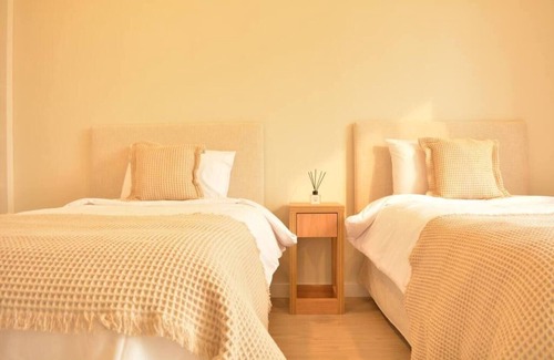 Asuncion Apartamento | Stylish apartment in lively Asuncion - Brand-New Building