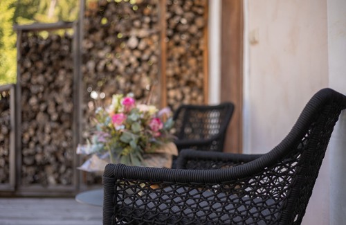 Tesimo Apartamento | Elegante apartamento en el recientemente renovado Ansitz Hof Neuhaus