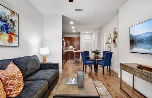 King William Apartamento | Stylish Apartment mins from Riverwalk