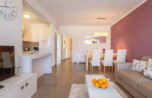 Zidarici Apartamento | Luxury Apartments Mande / Apartment Mande2