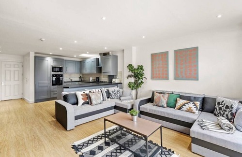 Staple Hill Apartamento | Stylish Apartment - Sleeps 8