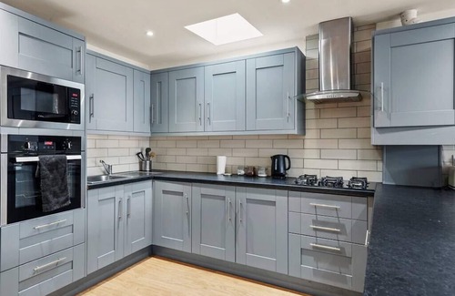 Staple Hill Apartamento | Stylish Apartment - Sleeps 8