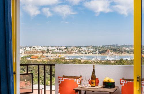 Praia da Rocha Apartamento | Stylish Apartment With A View And Beach