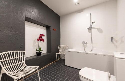 Kalamaja Apartamento | Stylish apartment with parking in Telliskivi
