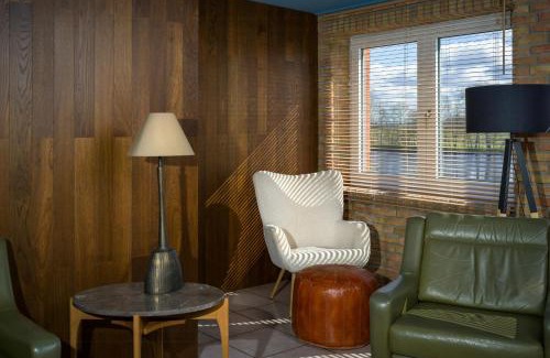 Suderstapel Casa | Stylish Apartment Zander On The Eider River Bend