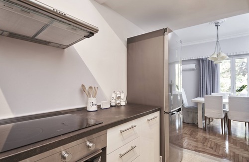 Mousio Apartamento | Stylish Apt in the City Center