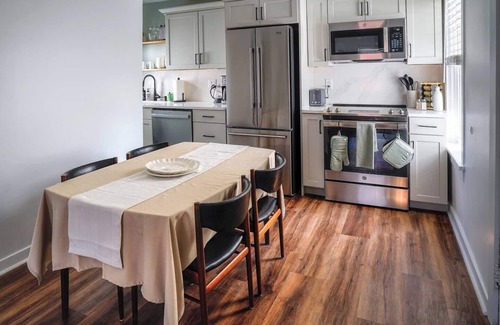 Lewisburg Apartamento | Stylish Apt Walk to Shops, Dining and Bucknell