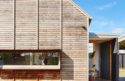 Barwon Heads Casa | Elegante casa arquitectónica y que admite mascotas junto al río