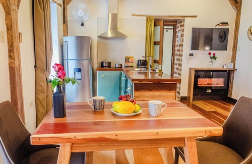 Centro histórico de Quito Apartamento | Stylish Artist’s Haven in Quito – Prime Location