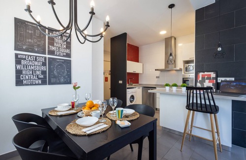 Extramurs Apartamento | Stylish Attic in Valencia Centre by Florit Flats