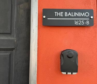 Central Seberang Perai Casa | Stylish Balinimo Guest room - King Bed, Free Netflix, Prime & Wi-Fi Near Bukit Mertajam