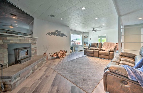 Williams Casa | Stylish Basecamp 6850 Near Downtown Williams!