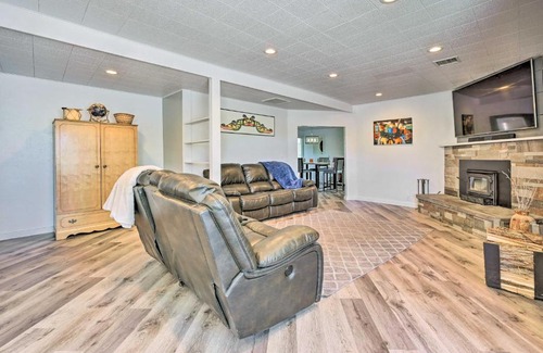 Williams Casa | Stylish Basecamp 6850 Near Downtown Williams!