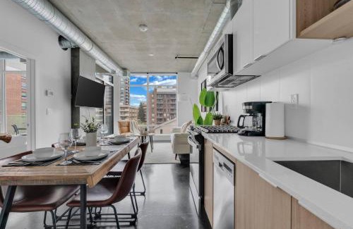 Connaught Apartamento | Stylish Beltline 1BR w/Parking