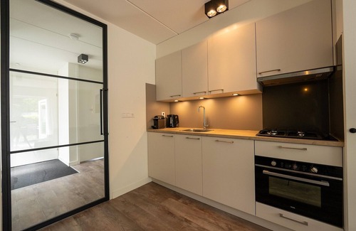 Borger Casa | Bungalow remodelado, cerca del Hunebed Center